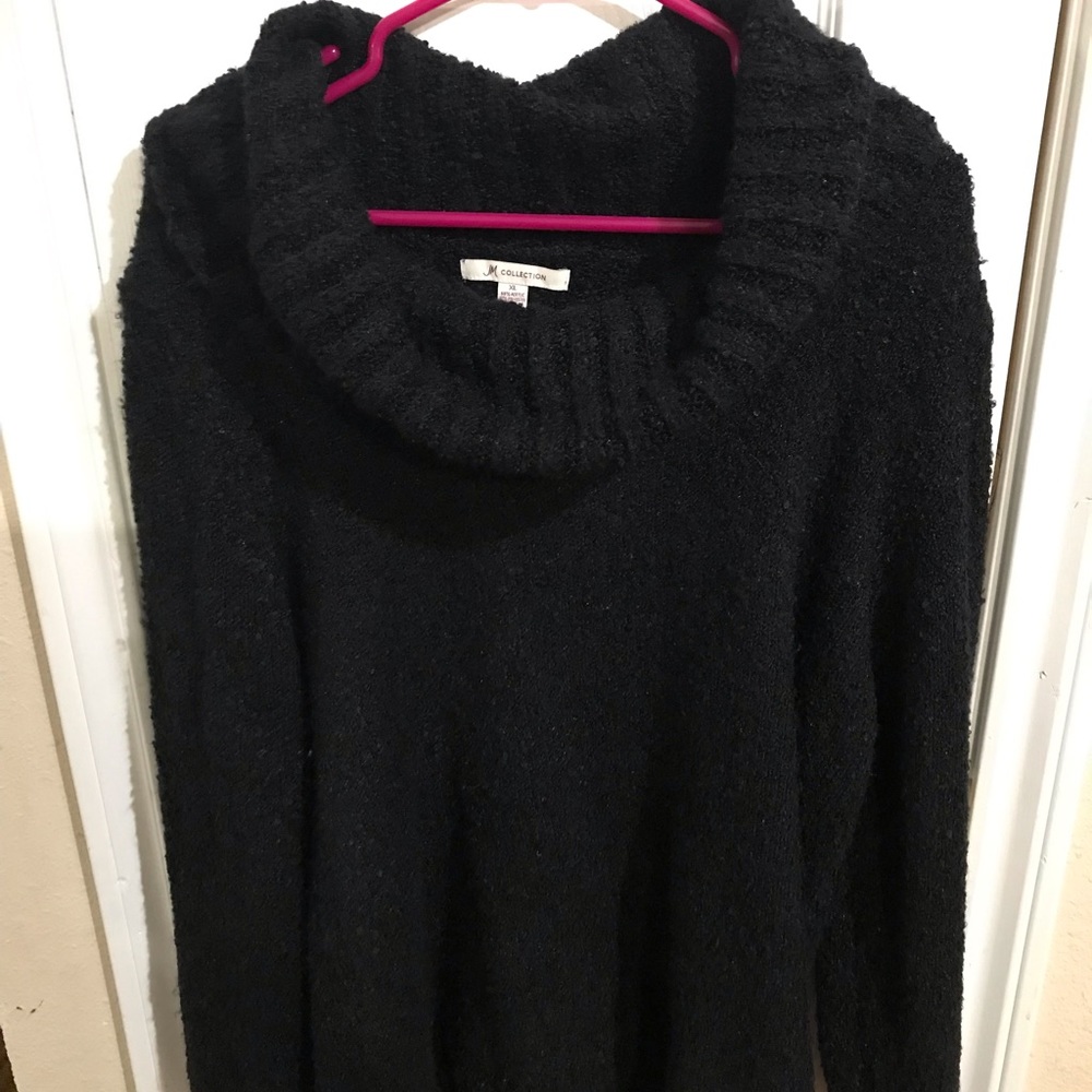 XL M Collection cowl neck knit sweater.